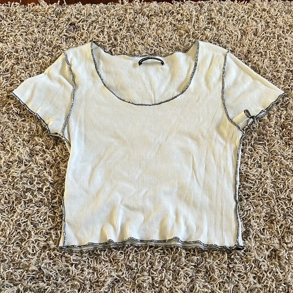 Brandy Melville contrast stitching top